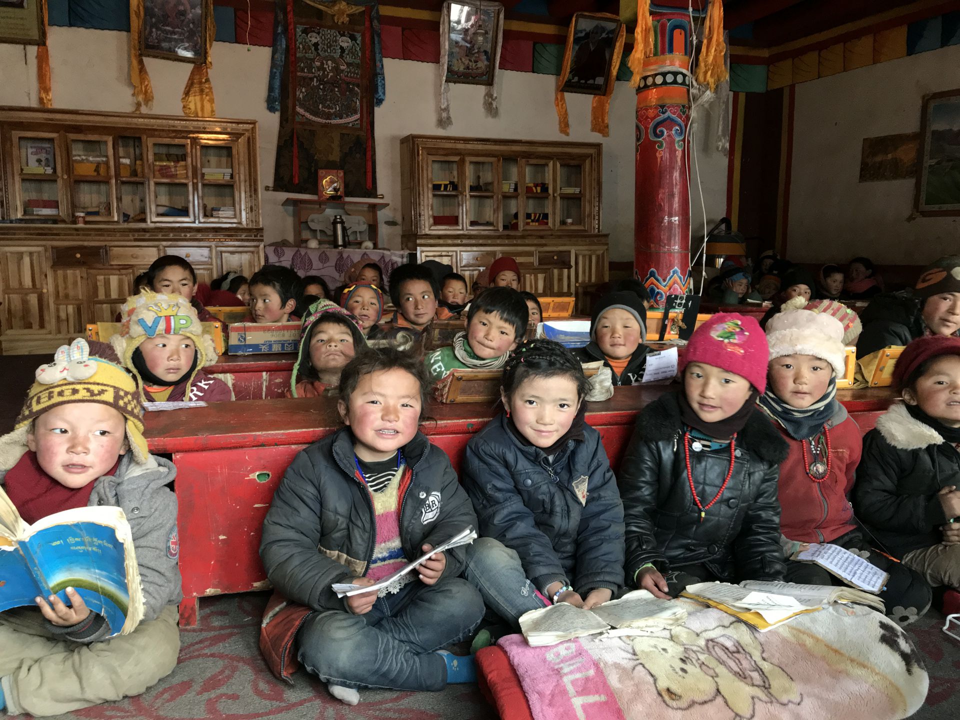 乐鱼官方站网页版登录入口-乐鱼(中国)公益回顾丨家国同欢月同圆 温暖满载甘孜州(图11)